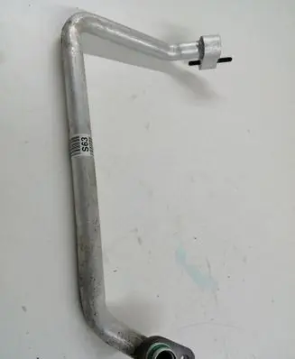 Hyundai Kona I Air conditioning (A/C) pipe/hose S63