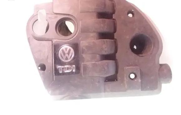 Volkswagen PASSAT B5.5 Engine cover (trim) 038103925