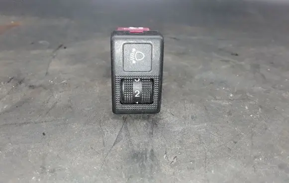 Mazda 626 Headlight level height control switch GF3H