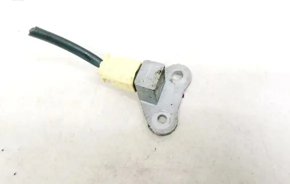Nissan Qashqai Airbag deployment crash/impact sensor