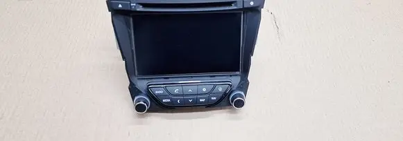 Hyundai i40 Radio/CD/DVD/GPS head unit 965603Z000