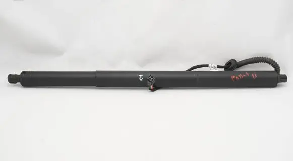 Volkswagen PASSAT B8 Tailgate/trunk strut/damper 3G9827851C