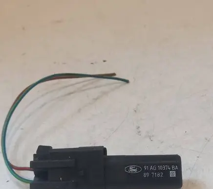 Ford Focus Outside/external air temperature sensor 91AG10374BA 897182