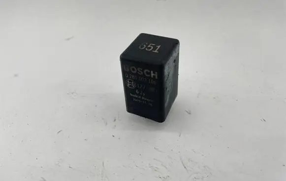 Audi A7 S7 4G Glow plug pre-heat relay 4L0907282A