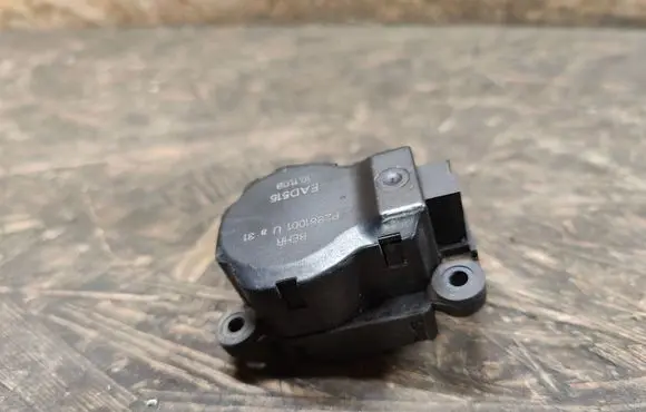 Citroen C5 A/C air flow flap actuator/motor P2861001