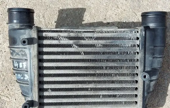 Audi A4 S4 B7 8E 8H Intercooler radiator 8E0145806Q