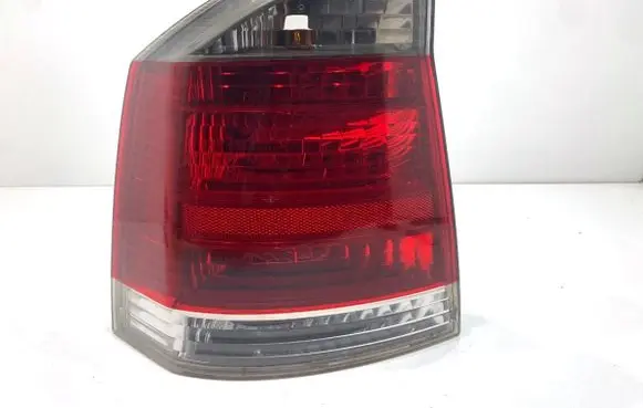 Opel Vectra C Rear/tail lights 13157646