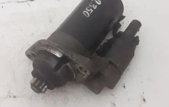 Volkswagen Transporter - Caravelle T5 Starter motor 0001123012 02Z911023F