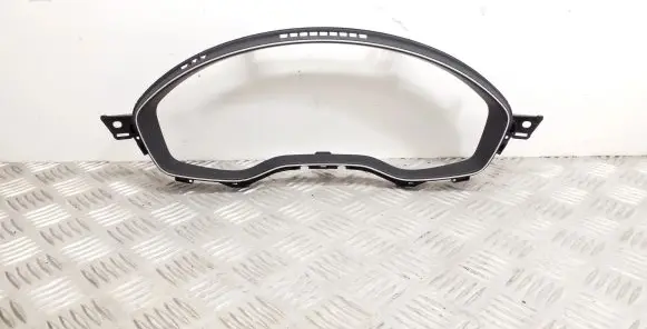 Dashboard trim