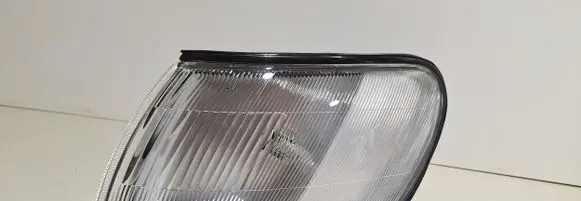 Toyota Corolla E100 Front indicator light