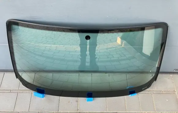BMW 3 E36 Front windscreen/windshield window 43R00087