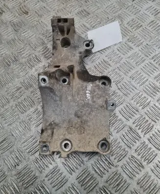 Volkswagen Touran I Bracket in trunk/boot 