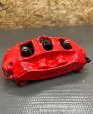 Porsche Cayenne (9Y0 9Y3) Rear brake caliper 970352423