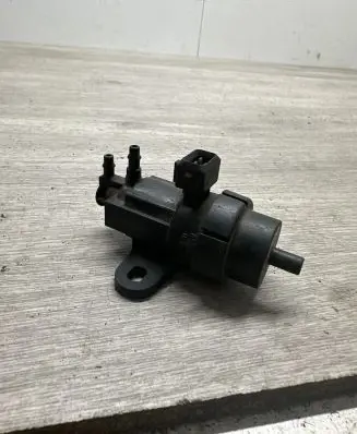 Ford Focus Vacuum valve 98AB9E882
