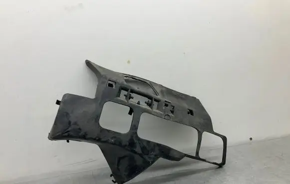 BMW 5 E60 E61 Front bumper mounting bracket 7896584