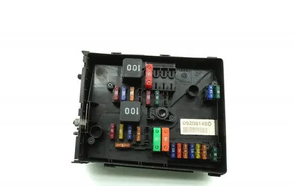 Volkswagen Golf VI Fuse box set 1K0937125D