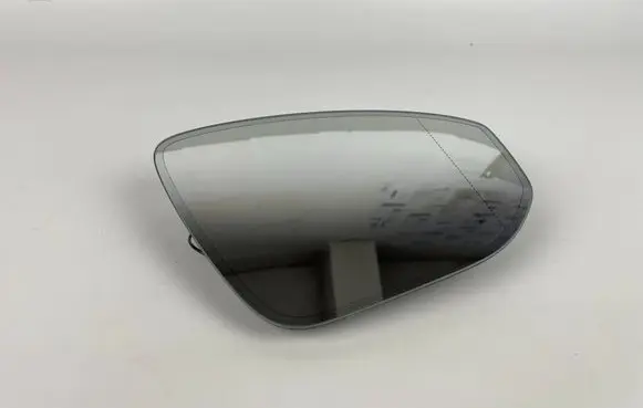 Audi A3 8Y Wing mirror glass