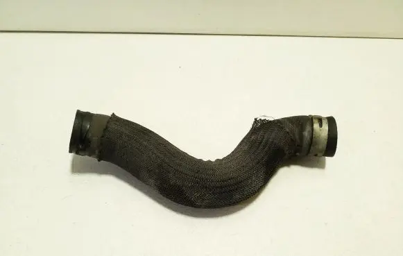 Nissan X-Trail T32 Engine coolant pipe/hose