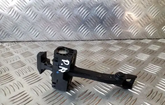 BMW 1 F20 F21 Front door check strap stopper 7311337