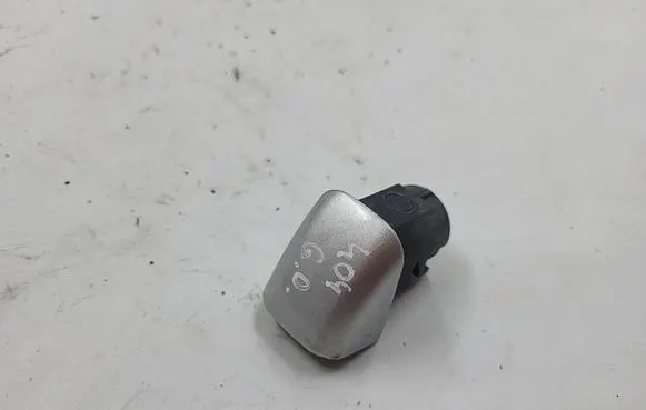 Audi A4 S4 B8 8K Rear door handle cover