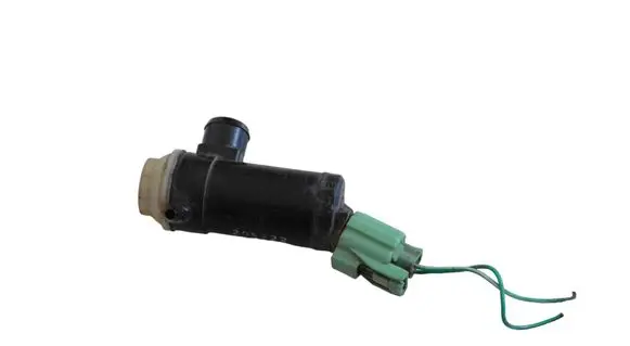 Subaru XV Windscreen/windshield washer pump 205222
