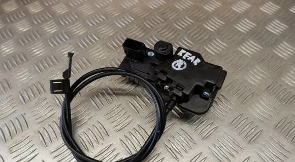 Tesla Model S Rear door lock 600891400D