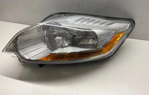 Ford Kuga I Headlight/headlamp 8V4113W030AG 1EJ00969601 1EJ00989601