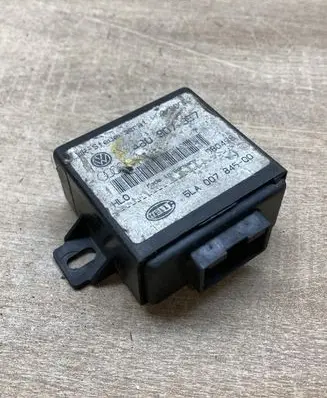 Audi TT Mk1 Light module LCM 480907357 5LA00784500