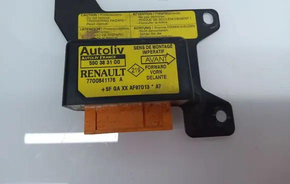 Renault Megane I Airbag deployment crash/impact sensor 7700841176