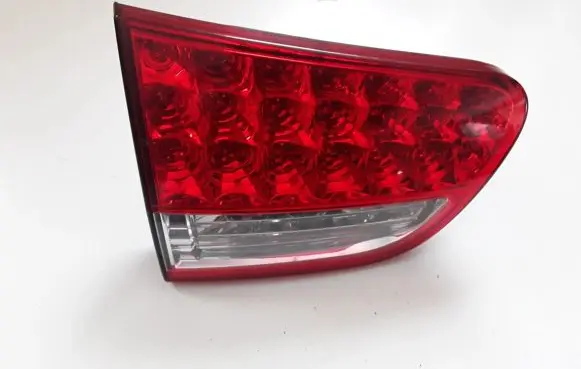 Citroen C-Crosser Tailgate rear/tail lights 1146380L