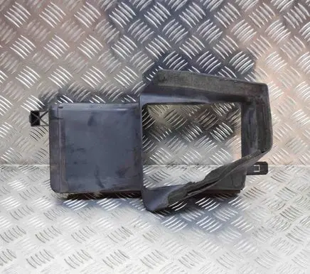 Ford Focus Air intake duct part BM518121AF