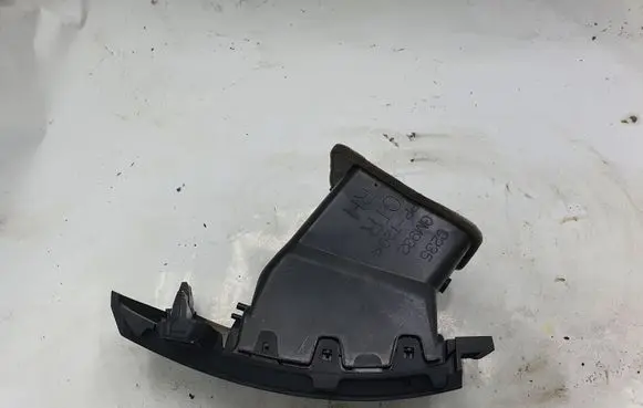 Mazda 5 Dashboard side air vent grill/cover trim C235GM932