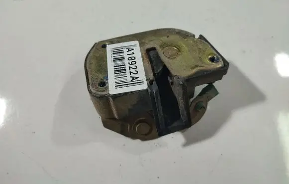 Chrysler Voyager Tailgate/trunk/boot lock/catch/latch 