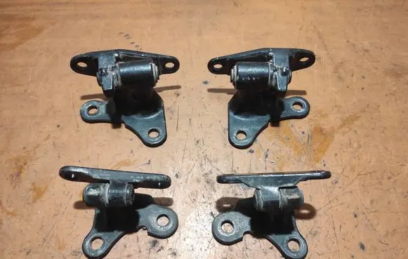 Smart ForFour I Front door hinge set 