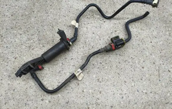 Chrysler Pacifica Breather valve 04627694AB 3460A1401J