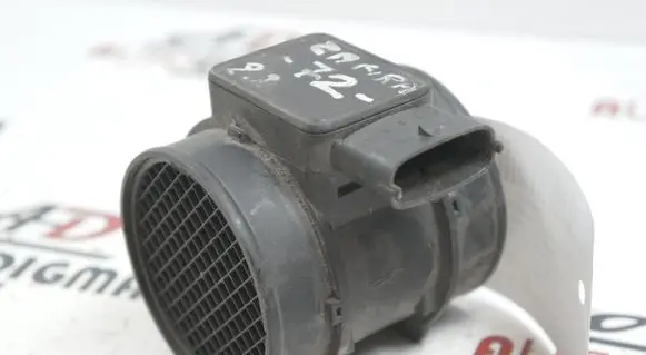 Opel Zafira A Mass air flow meter 5WK9634