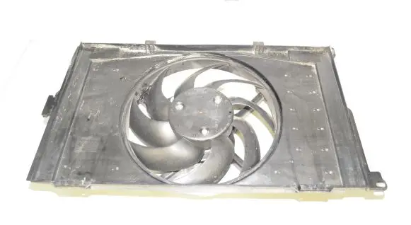 BMW i3 Air conditioning (A/C) fan (condenser) 8642143 8641948 17428642143