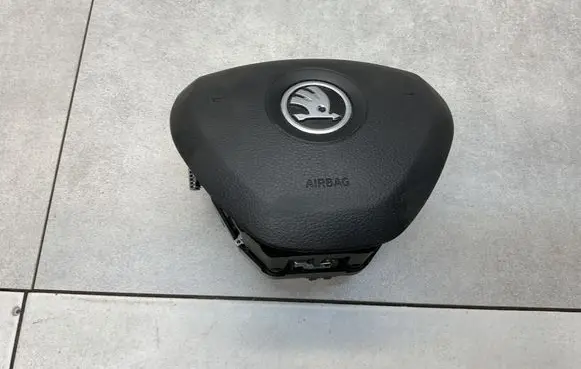 Skoda Rapid (NH) Steering wheel airbag 5JA880201D