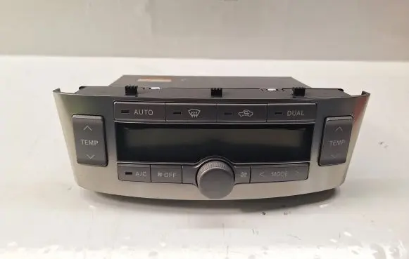 Toyota Avensis T250 Climate control unit 5590005202 MB1465704820
