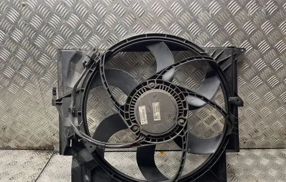 BMW 1 E81 E87 Electric radiator cooling fan 6937515 7788906