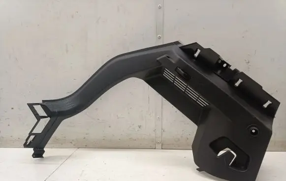 Volkswagen Golf VIII Trunk/boot side trim panel 5H6867761