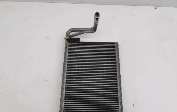 BMW 5 F10 F11 Air conditioning (A/C) radiator (interior) U7589002