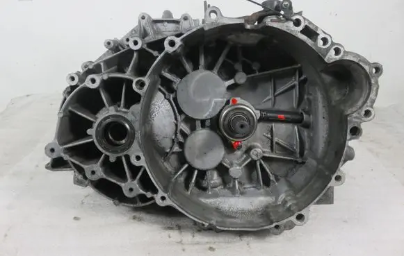 Volvo V70 Manual 6 speed gearbox 666R7002BC