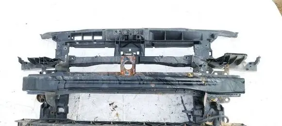 Volkswagen Golf Plus Radiator support slam panel 5M0805588