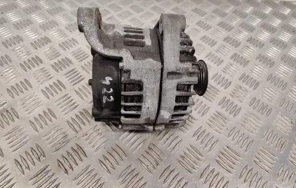 BMW 1 E81 E87 Generator/alternator 7802261
