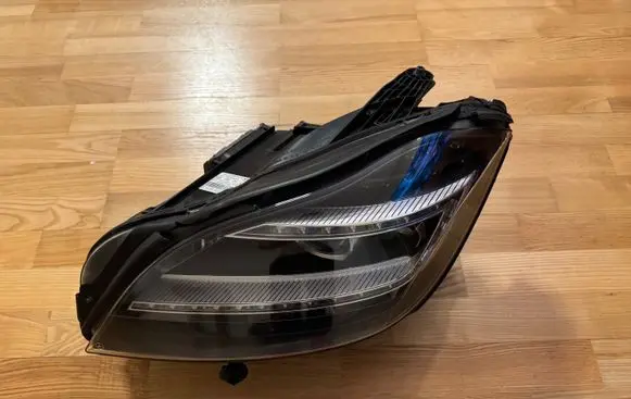 Mercedes-Benz CLS C218 X218 Headlight/headlamp A2188204761 LEQ9A6197