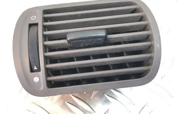 Audi A3 S3 8L Dashboard side air vent grill/cover trim 8L0820901