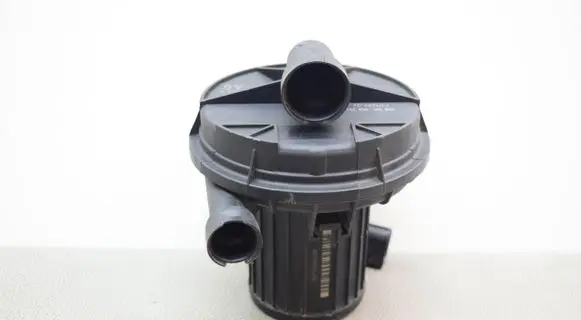 Audi A8 S8 D4 4H Secondary air pump 07L959253B 07L959231C