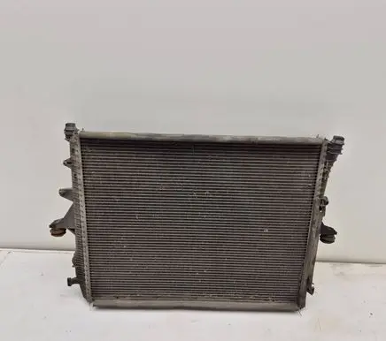 Audi Q7 4L Coolant radiator 7L0121253A