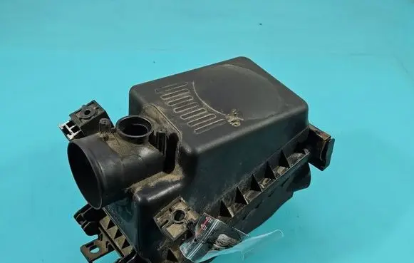 Toyota Corolla E120 E130 Air filter box 17701-0D130 IMPRK1521801